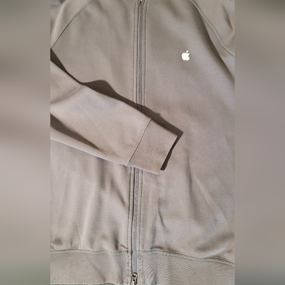 Apple Jacket - Size Large - Picture 3 of 6